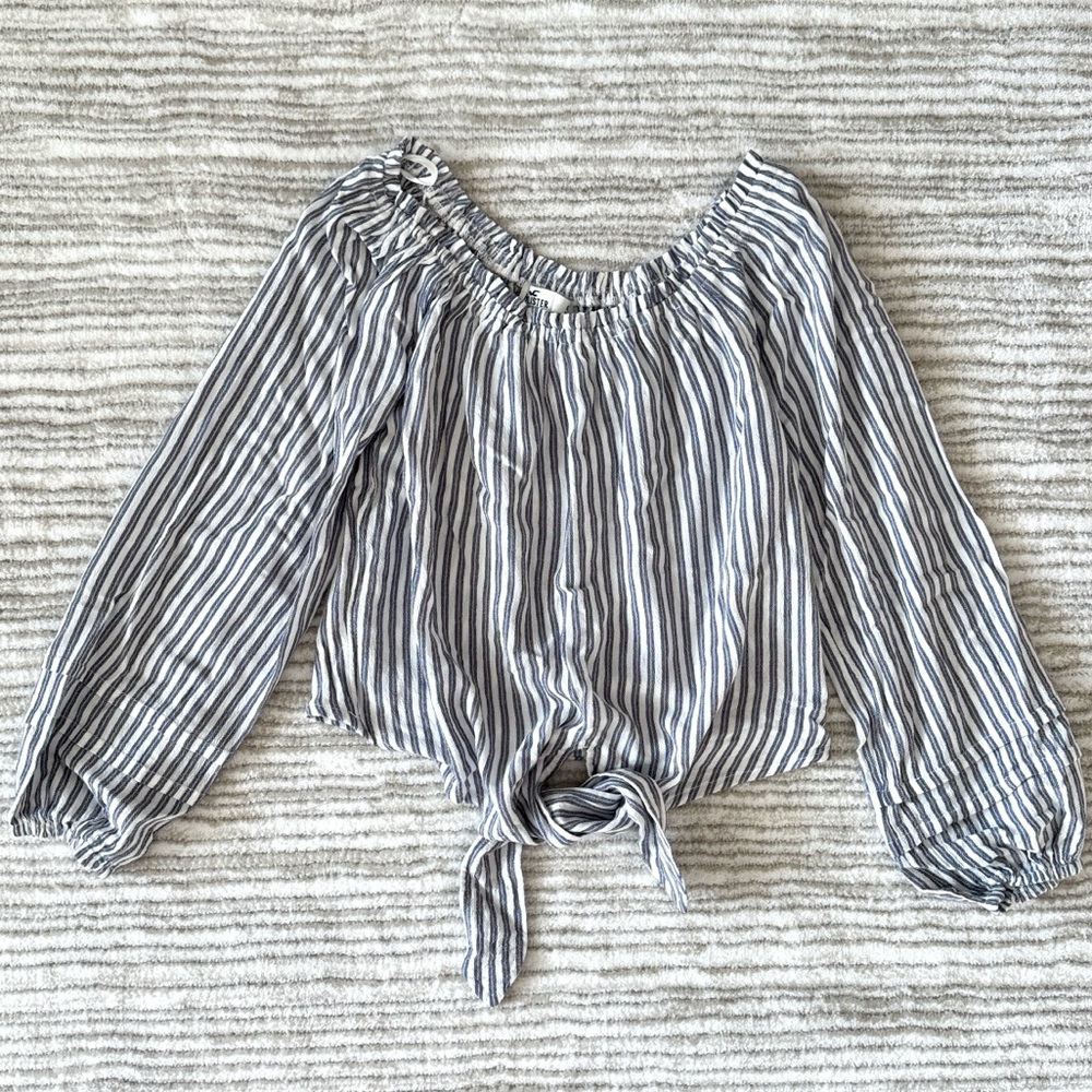 Hollister Off-The-Shoulder Striped Crop Blouse with Puffy Sleeves, size Small